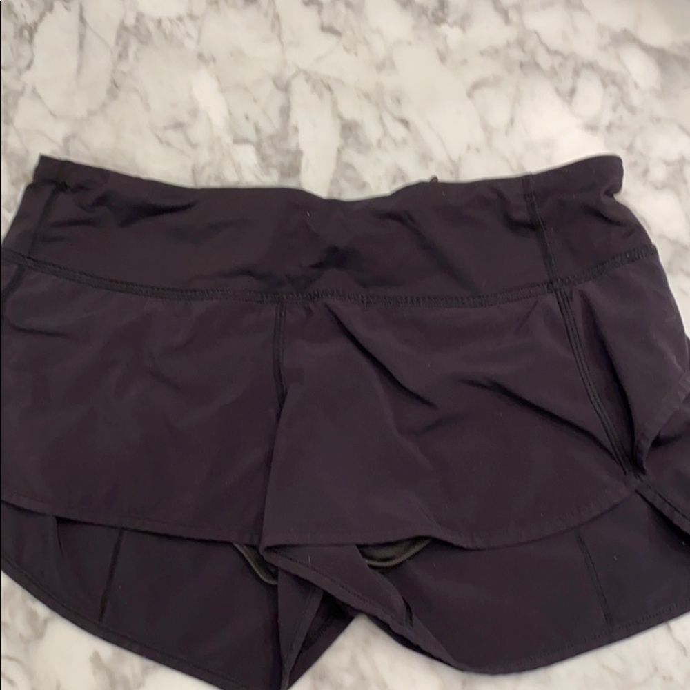 Black Lululemon speed Short